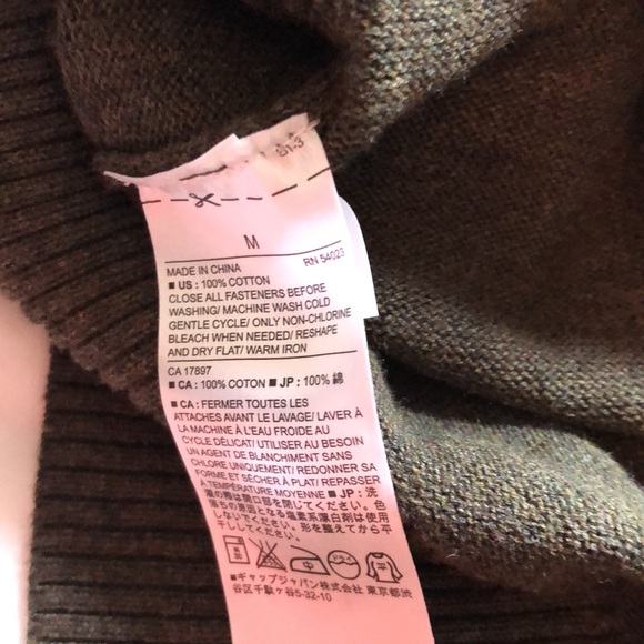 NWOT Banana Republic Sweater - Picture 3 of 3